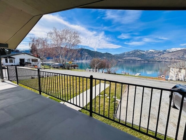 Building Photo - 250 S Harris Ave