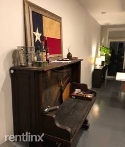 Building Photo - 1 br, 1 bath Apartment - 1212 Chicon