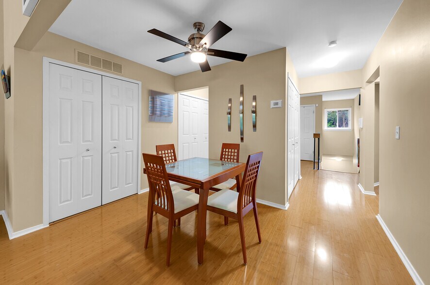 Dining - 31514 Orchard Crk