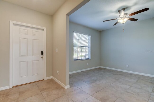 Building Photo - 9648 Sage Creek Dr