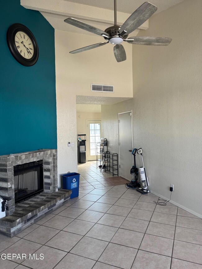 Building Photo - 4124 Edgar Park Ave