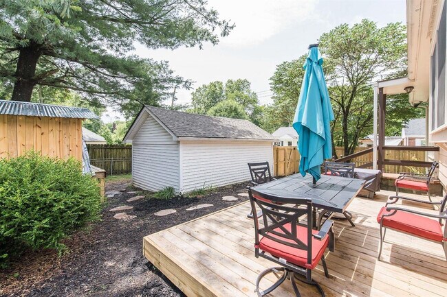 Building Photo - 224 Lackawanna Rd