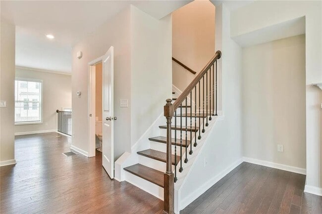 Building Photo - 380 Provenance Dr