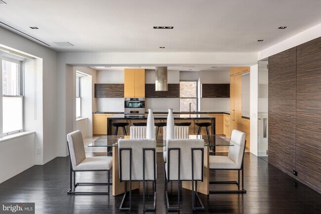 Building Photo - 2101 Connecticut Ave NW