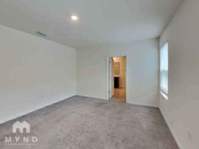 Building Photo - 33996 Jasper Stone Dr