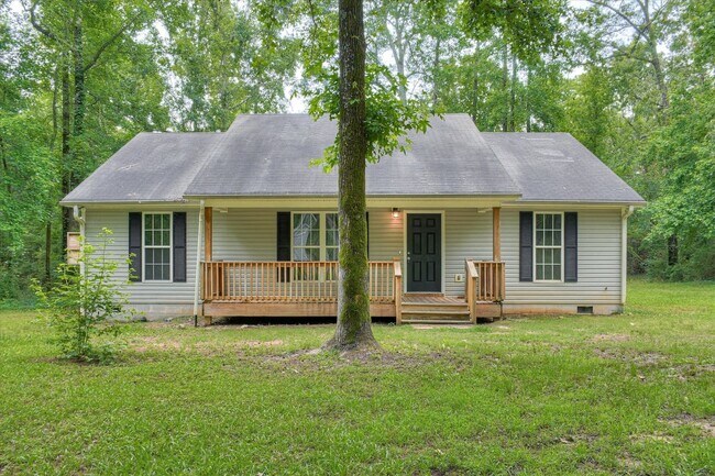 Building Photo - 746 Hamilton Rd