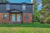 Building Photo - Spring Special (1/2 OFF 1st Month Rent): First Floor One Bedroom Updated Apartment with Laundry H...