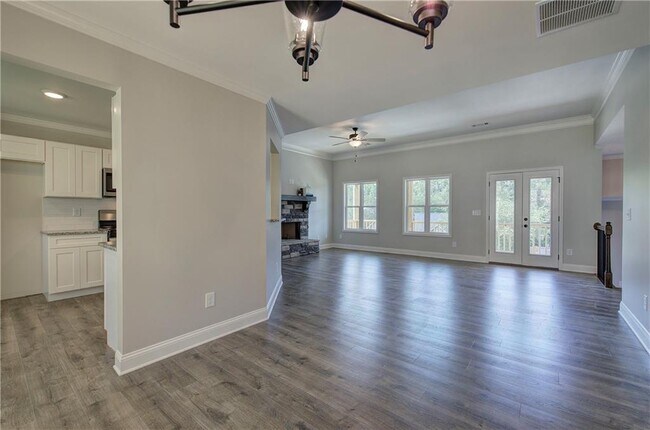 Building Photo - 315 Arbor Cir
