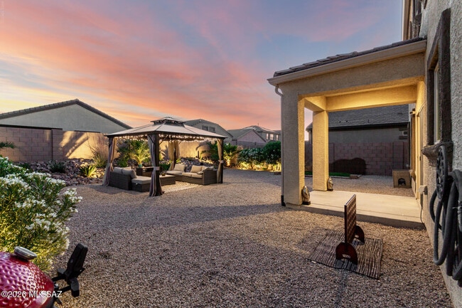 Building Photo - 9265 W Tenaza Ln