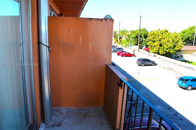 Building Photo - 17101 NW 57th Ave