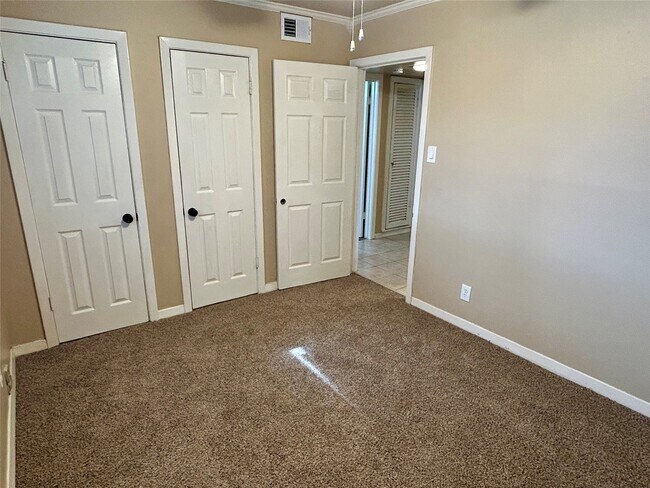 Building Photo - 1411 Indiana St