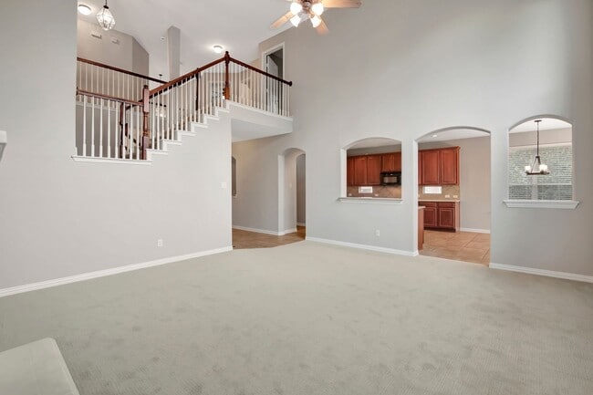 Building Photo - Stonebridge Ranch Beauty