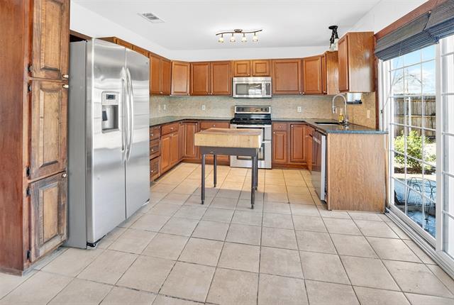 Building Photo - 316 W Rucker St