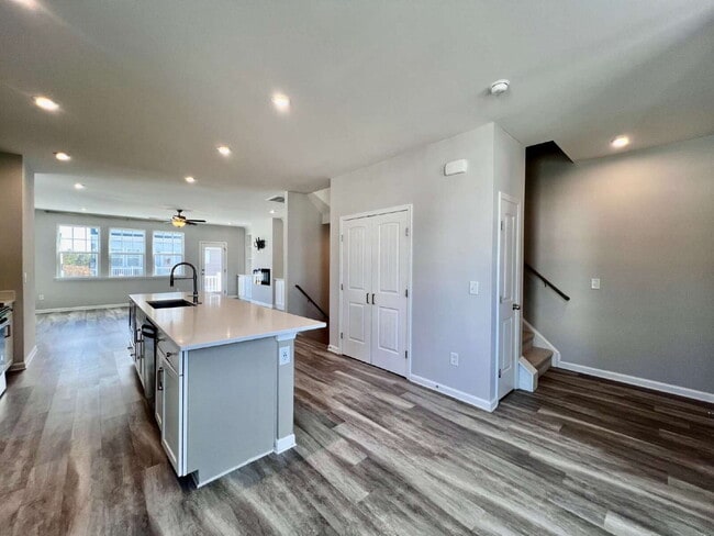 Building Photo - New Contruction Rental in the Reserve of Grassfield