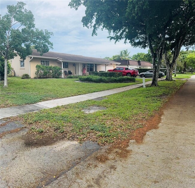 Building Photo - 1230 NW 74th Ave