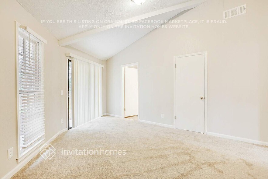 Building Photo - 194 Eagle Ct