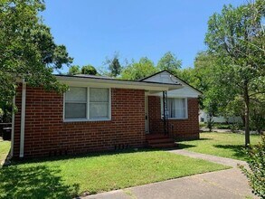 Building Photo - 1308 Ingleside Ave