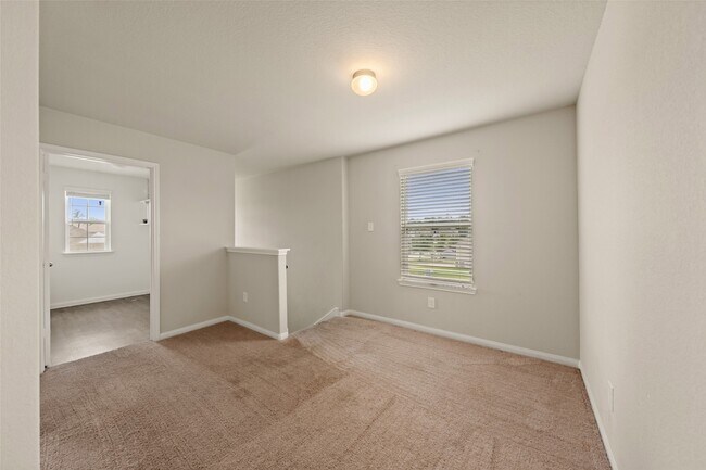 Building Photo - 3580 Cannon Dr