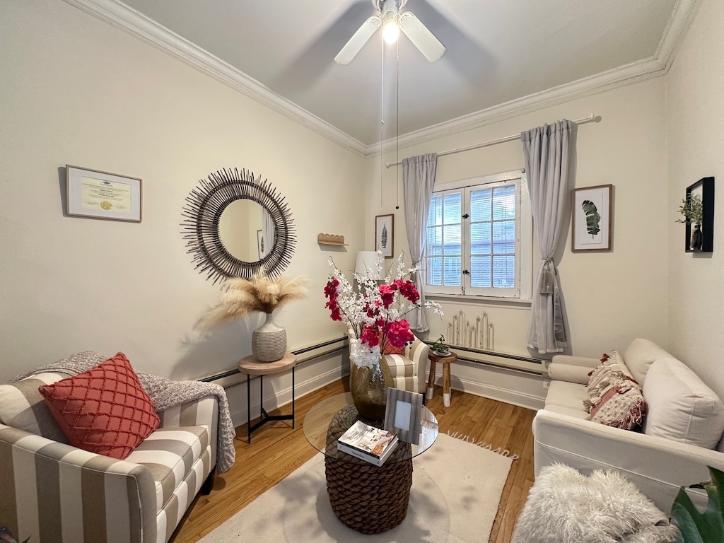 Building Photo - 918 Green Bay Rd