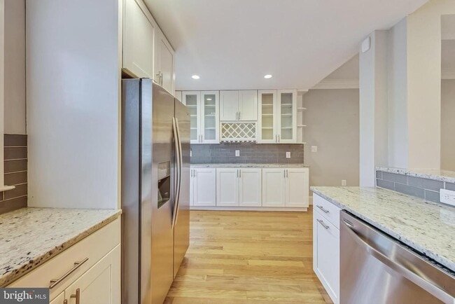 Building Photo - 5415 Illinois Ave NW