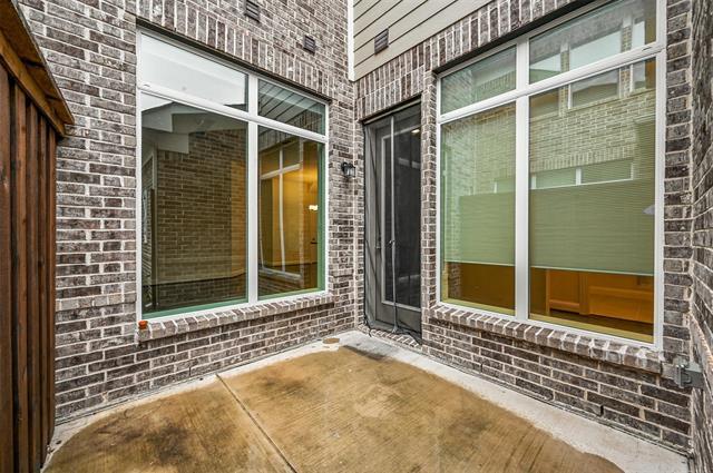 Building Photo - 4925 McKinney Hollow Dr