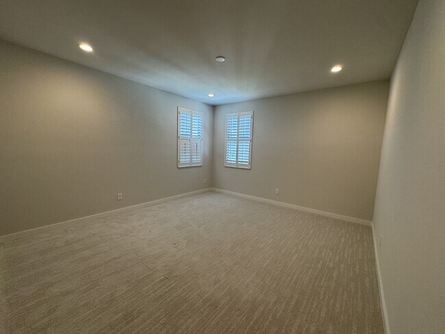 Building Photo - 14716 Kingfisher Lp