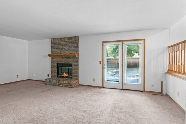 Building Photo - Spacious 4 Bedroom Home in Longmont