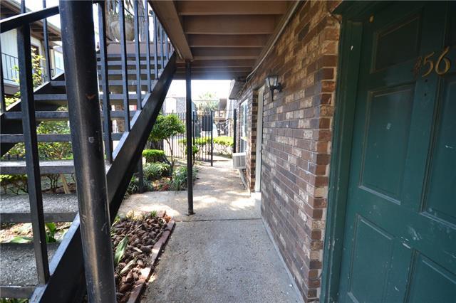Building Photo - 6220 Riverside Dr