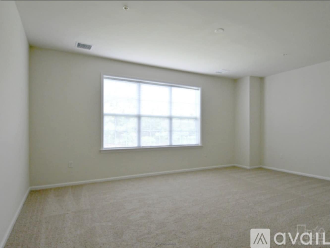 Main Bedroom - 417 Timberlake Dr