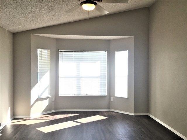 Building Photo - 735 Deacon Winn Ct