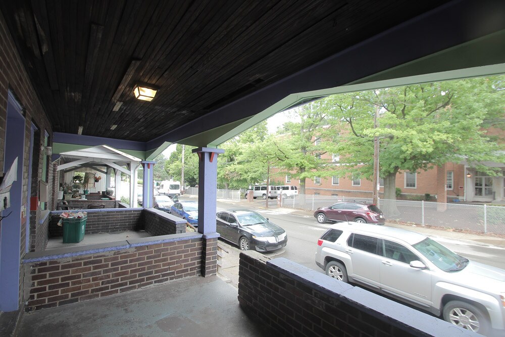 Building Photo - 124 S Trenton Ave