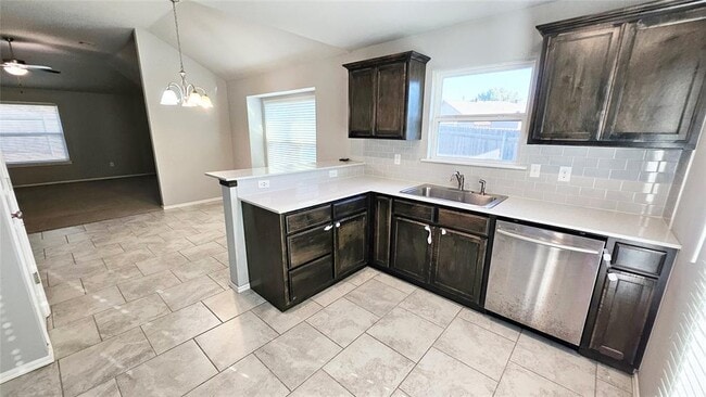 Building Photo - 11629 SW 8th Cir