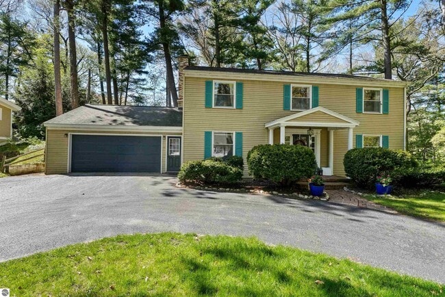 Building Photo - 1310 Peninsula Ct