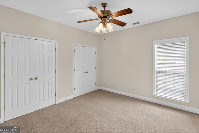 Building Photo - 409 Myrtle Crossing Ln