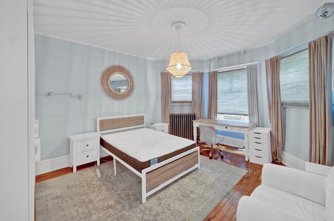 Building Photo - 819 Gaffield Pl