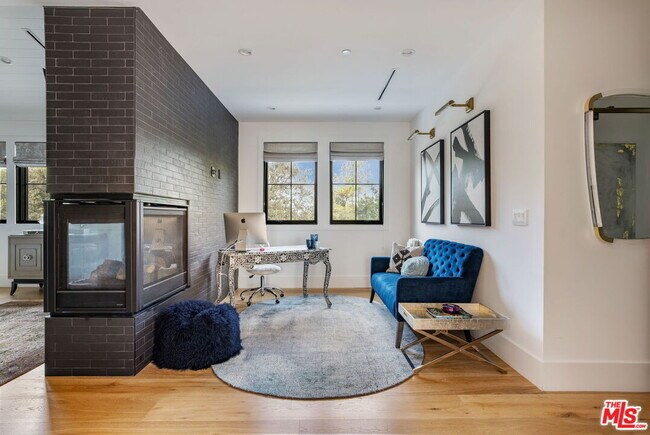 Building Photo - 16101 Royal Mt Dr