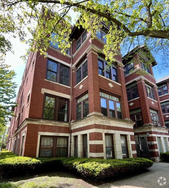 Building Photo - 5142 S Greenwood Ave