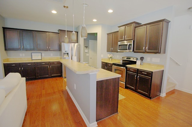 Building Photo - Gorgeous 3 Bedroom townhome in Brier Village near RTP!