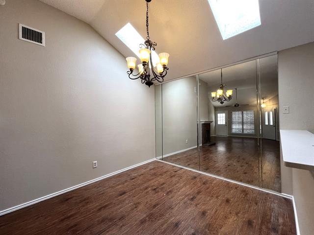 Building Photo - 5013 Hearthcrest Dr