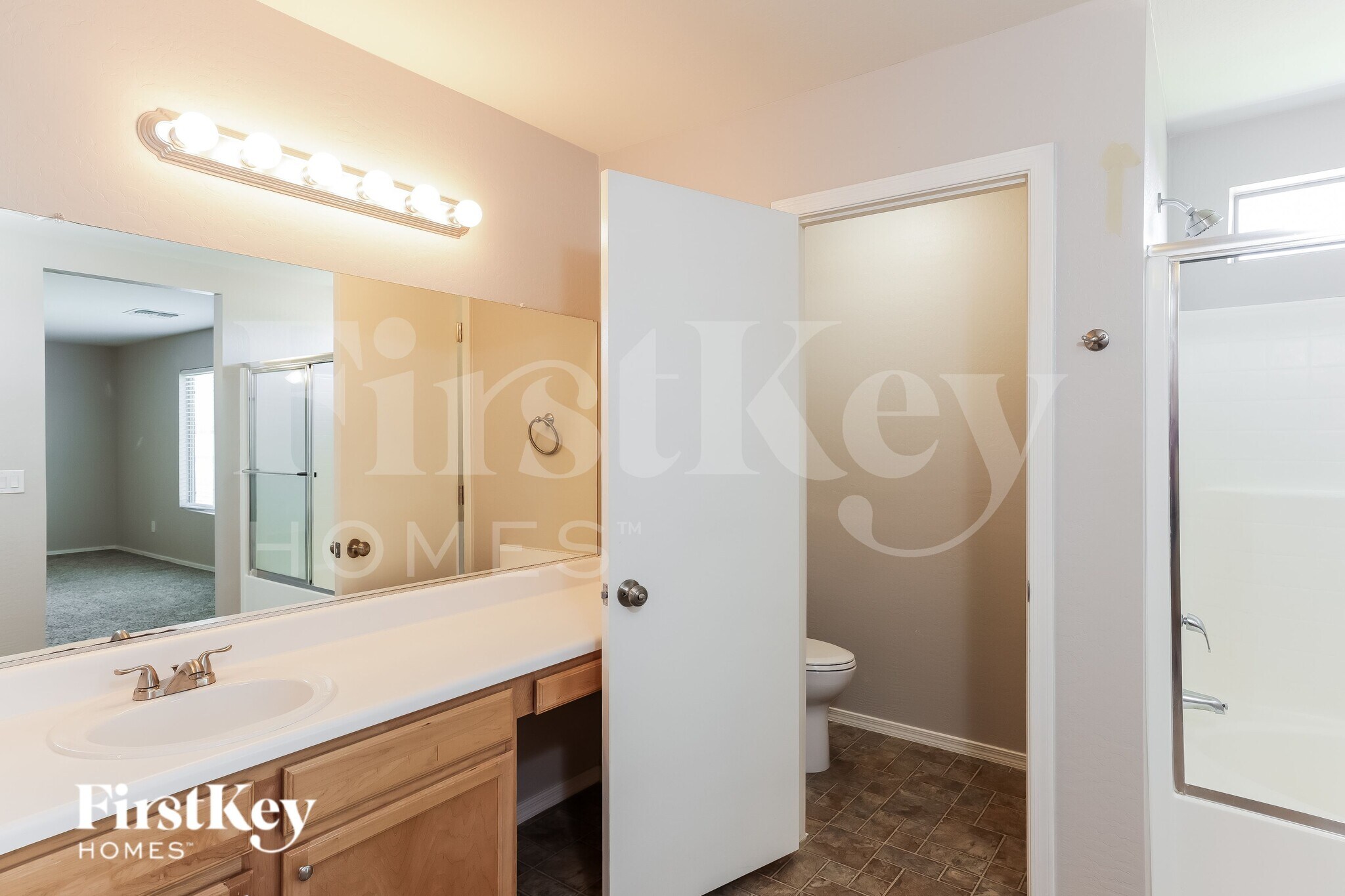 Building Photo - 5570 E Flowing Spring