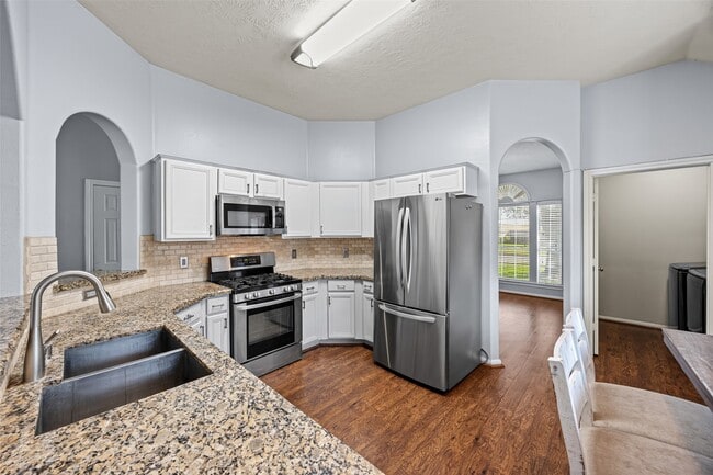 Building Photo - 1479 Allison St