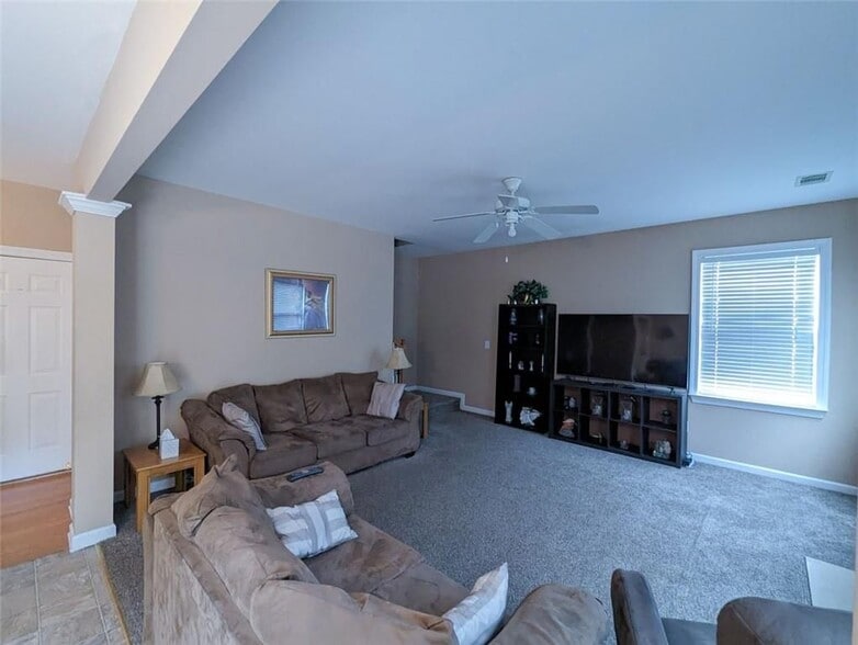 Building Photo - 1977 Preserve Creek Way