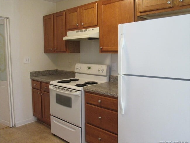 Building Photo - 304 Kingdom Estate Dr