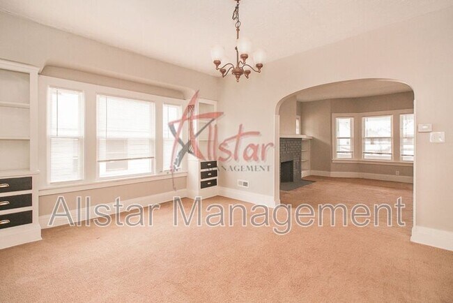 Building Photo - 1550 Glenmont Rd