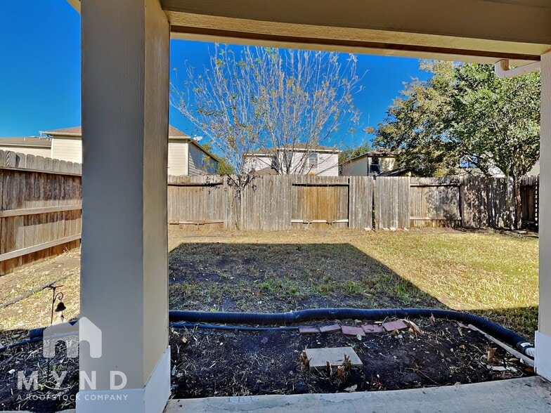 Building Photo - 8135 Villandry Ln