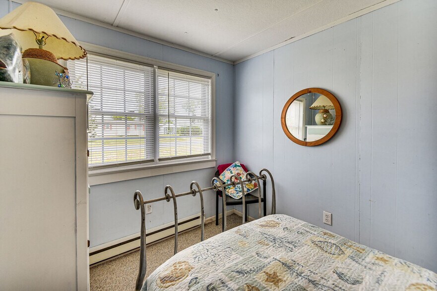 Building Photo - 31345 Sunset Dr