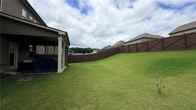 Building Photo - 764 Henson Farm Dr