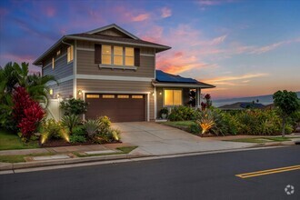 Building Photo - 102 Naulu St