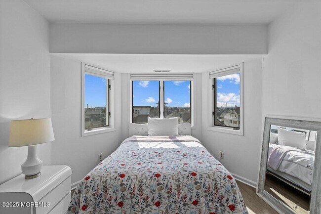 Building Photo - 30 Dune Terrace