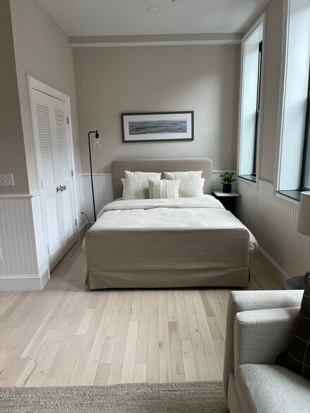 Building Photo - 29 Washington St